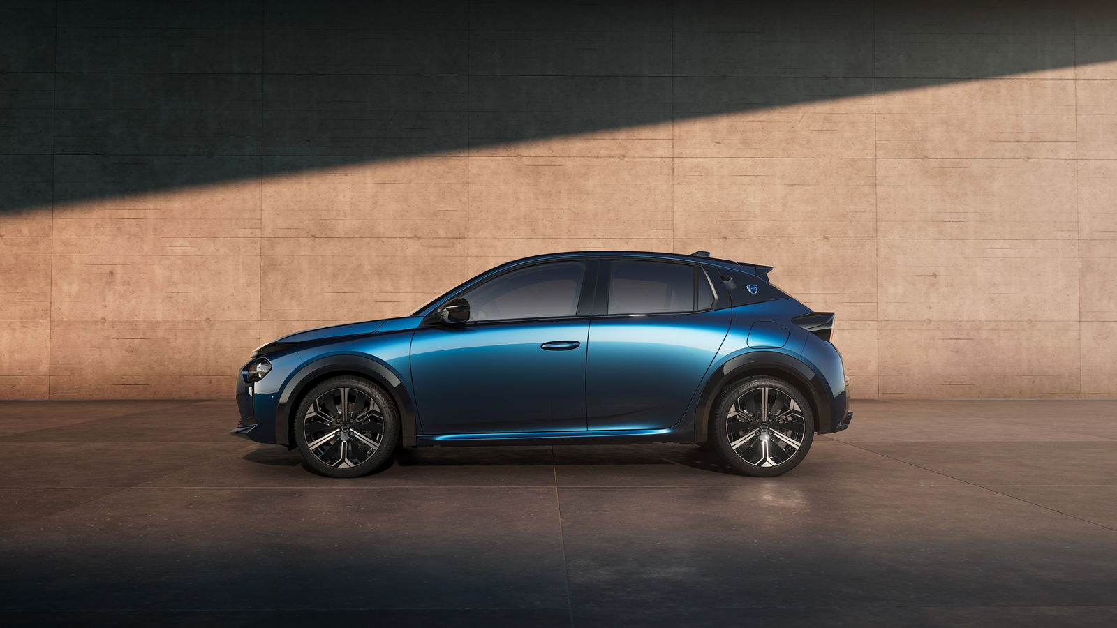 Lancia Ypsilon - side